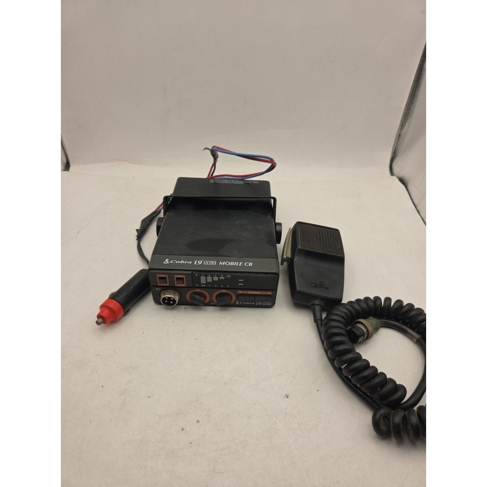 Cobra 19 Ultra CB Radio Mobile CB With Cobra Microphone - FOR PARTS SEE NOTES